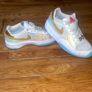 Nike Jordan Ja 1 Morant Basketball Tennis Shoes Sneakers. $140